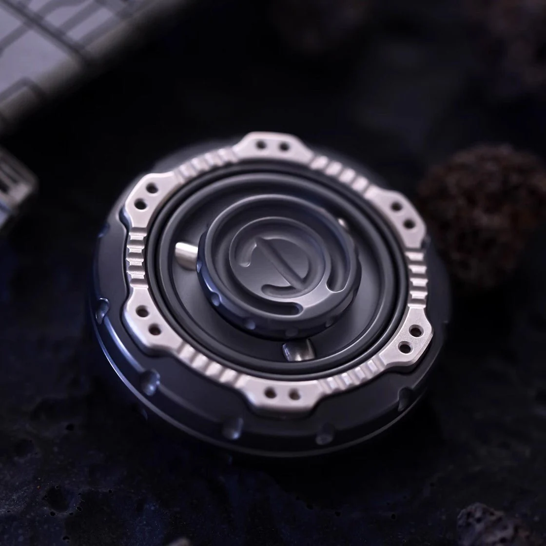 ACEdc 3-B Three Body Haptic Coin Fidget Spinner - Image 4