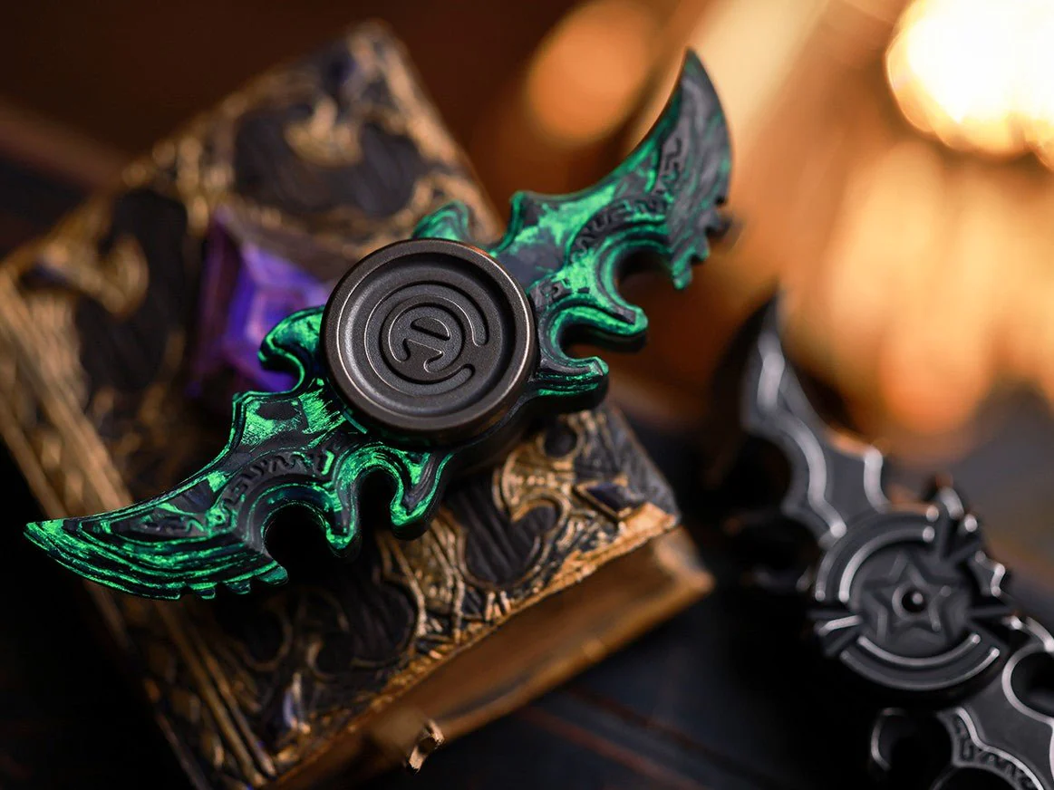 ACEdc Azzinoth Warglaive Fidget Spinner - Image 13