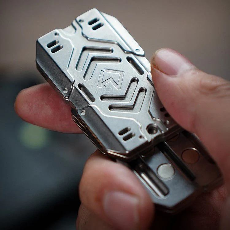 Chenyu BATTLE WARSHIELD Fidget Slider - Image 7