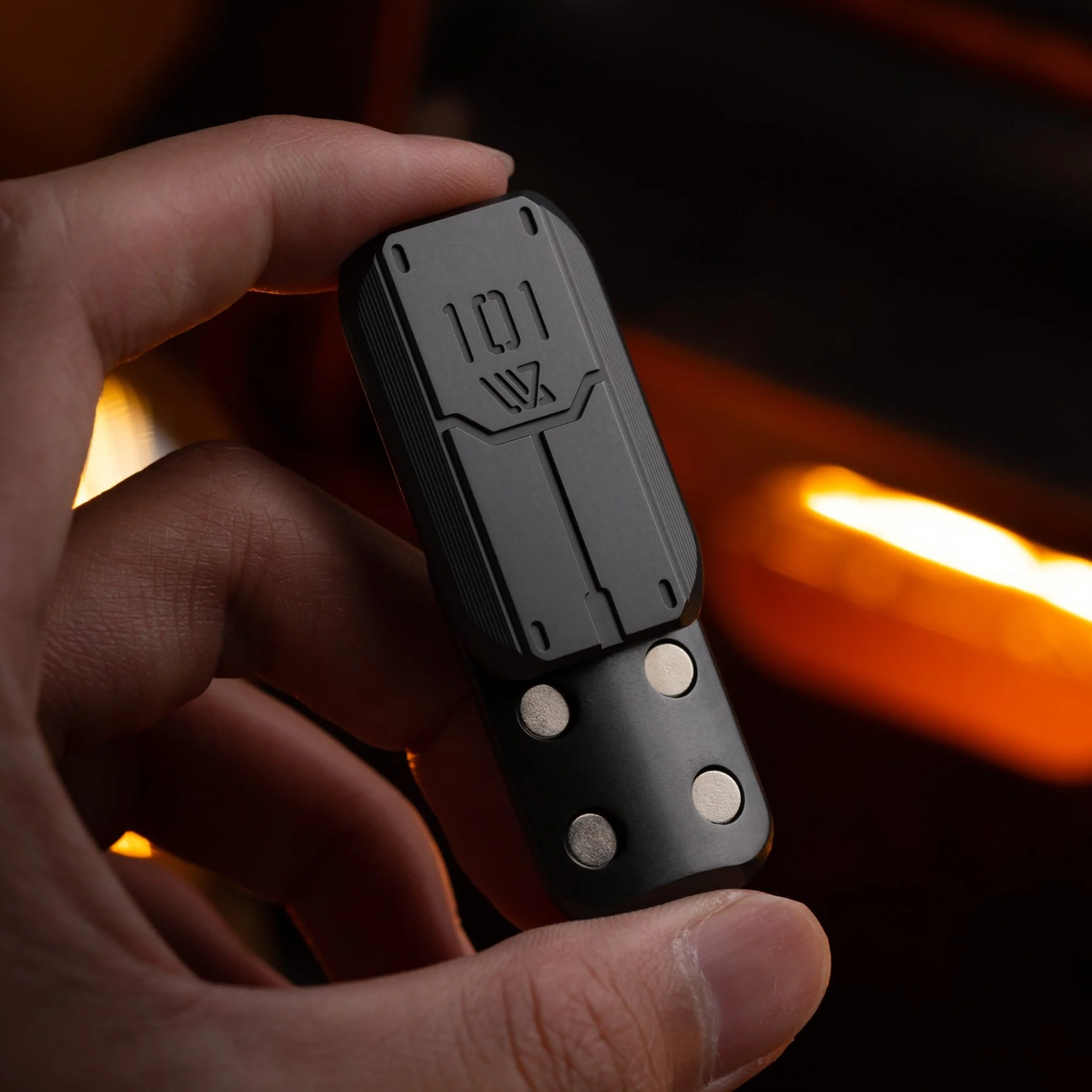 Wanwu Reactive Armor Shield Fidget Slider - Image 3
