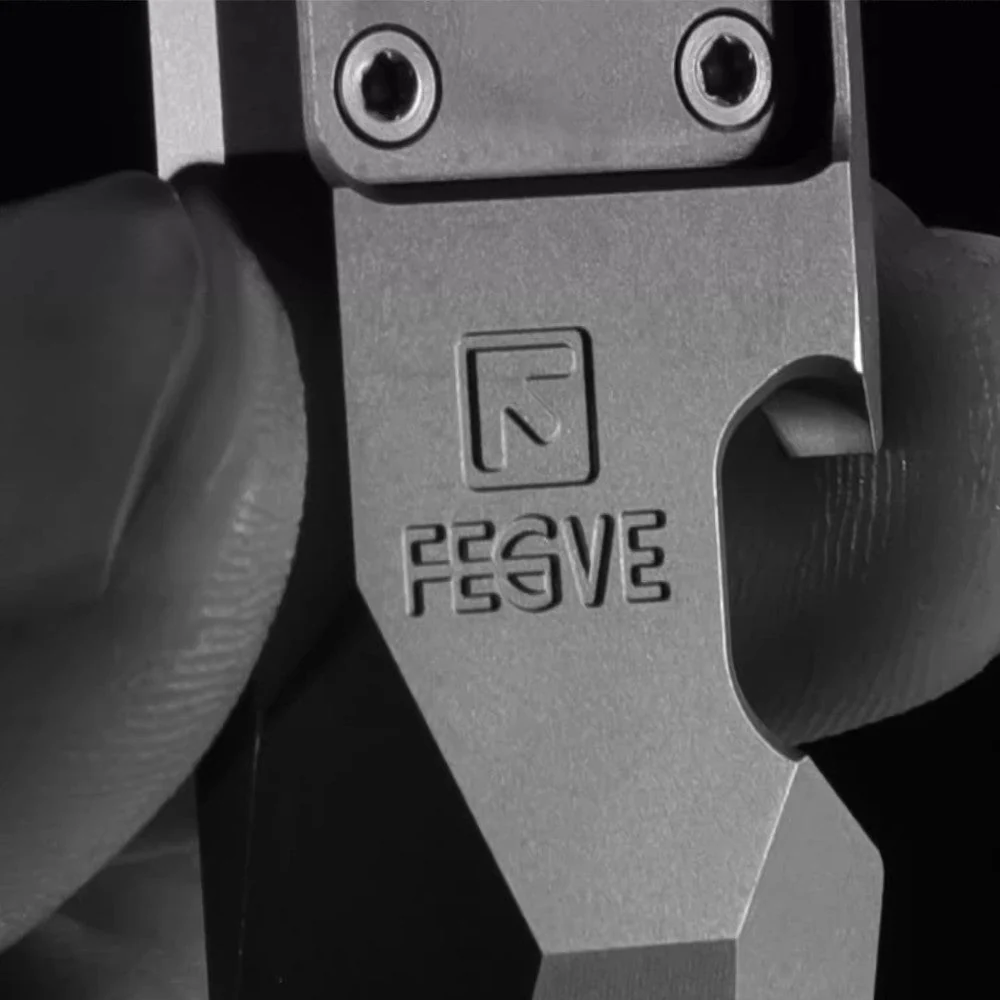 Fegve Titanium Fidget Slider Prybar - Image 12