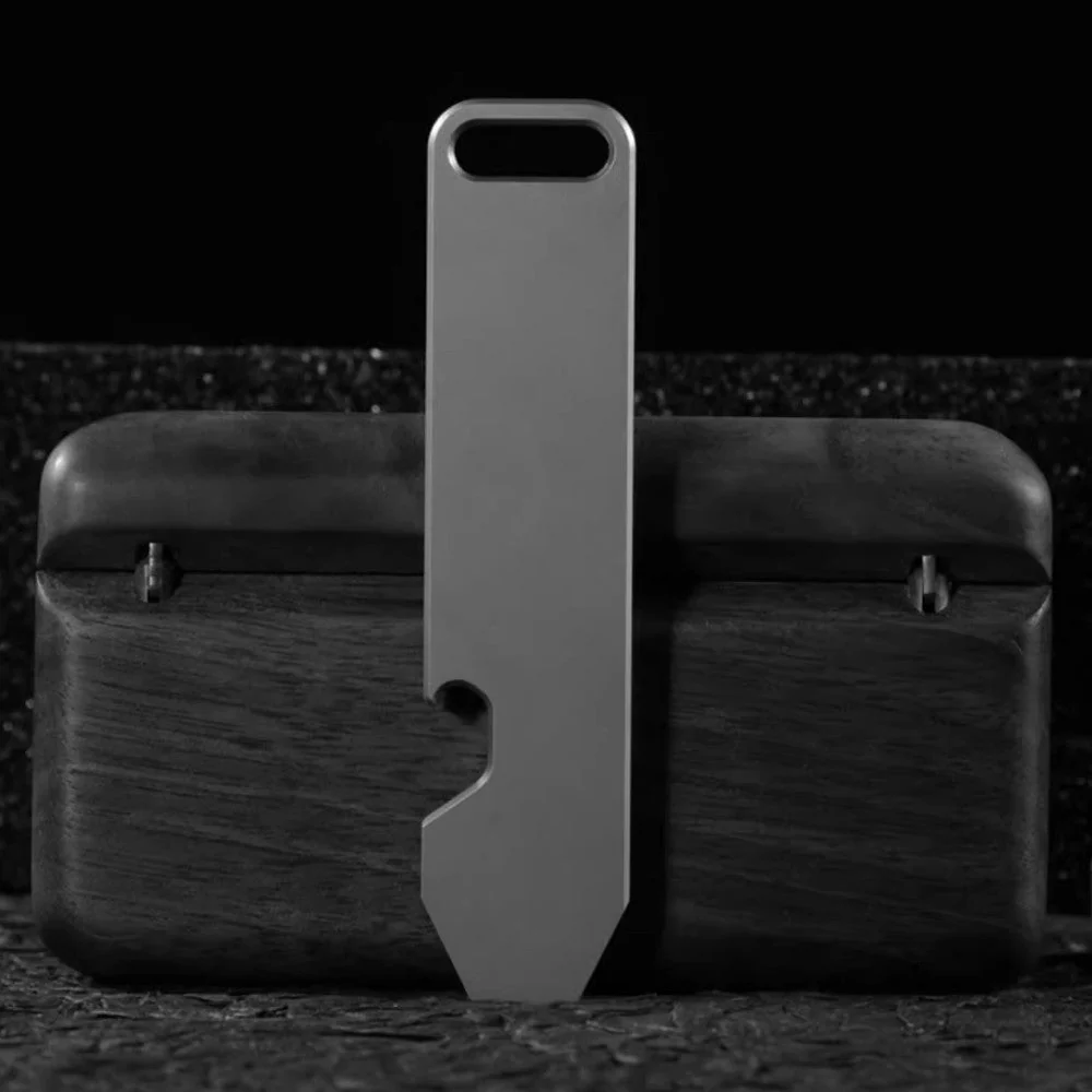 Fegve Titanium Fidget Slider Prybar - Image 14