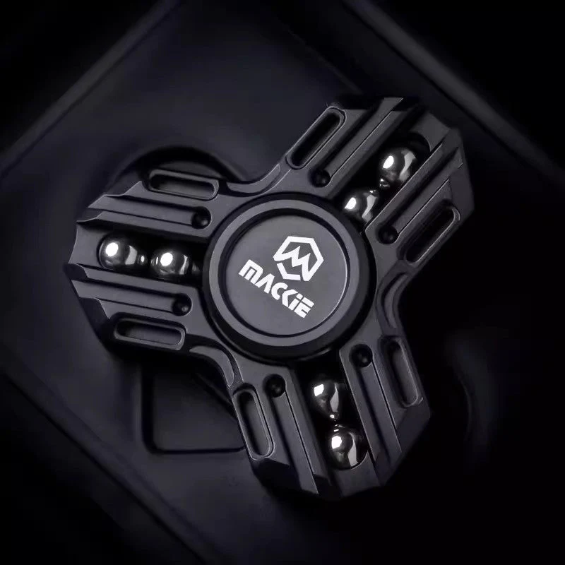 Mackie KNIGHT MINI Fidget Spinner - Image 13