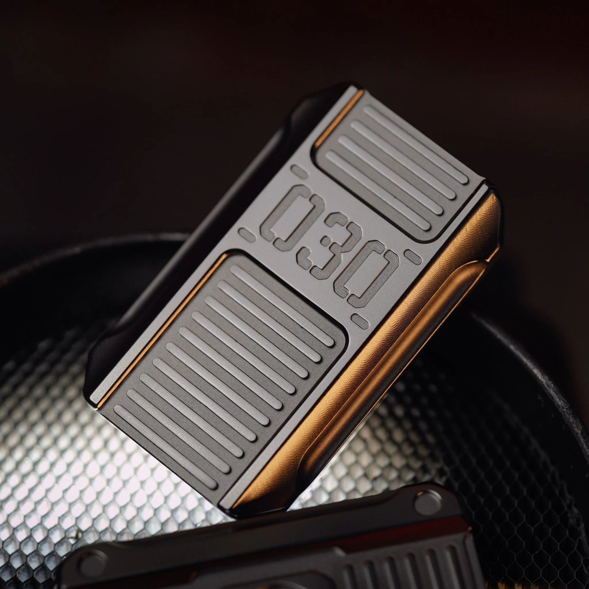Wanwu Bulletproof Mini Shield Fidget Slider - Image 10