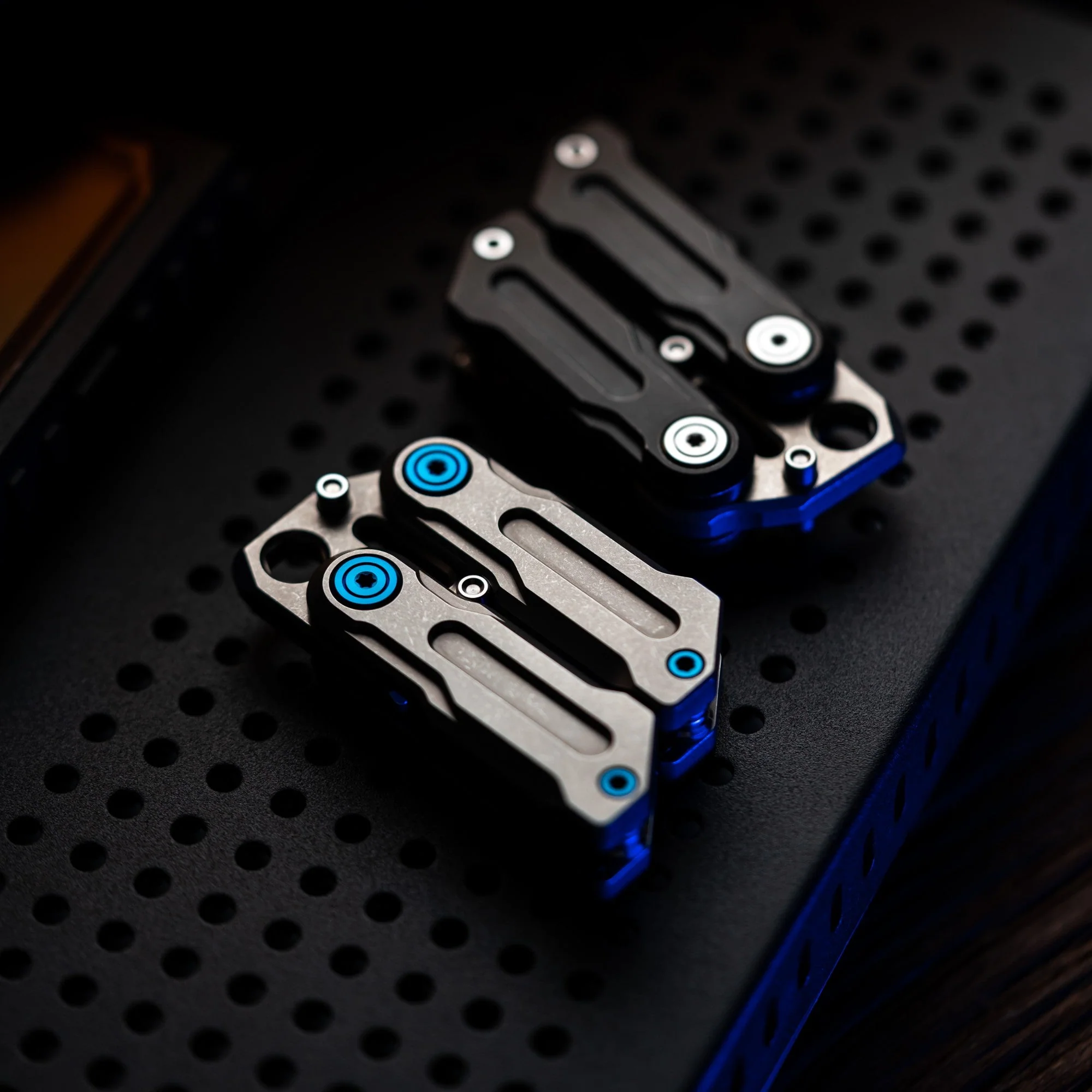 Wanwu COMPACT Gravity Fidget Prybar - Image 14
