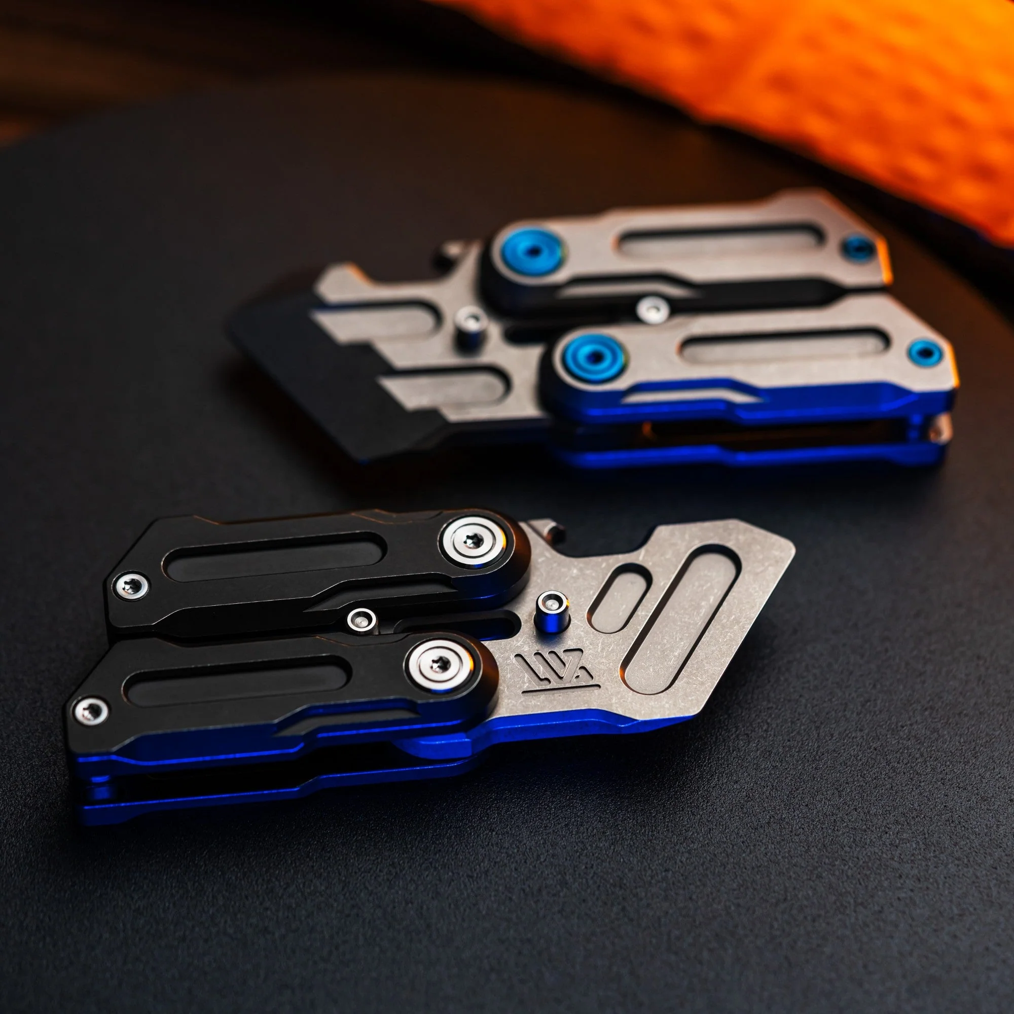 Wanwu COMPACT Gravity Fidget Prybar - Image 19