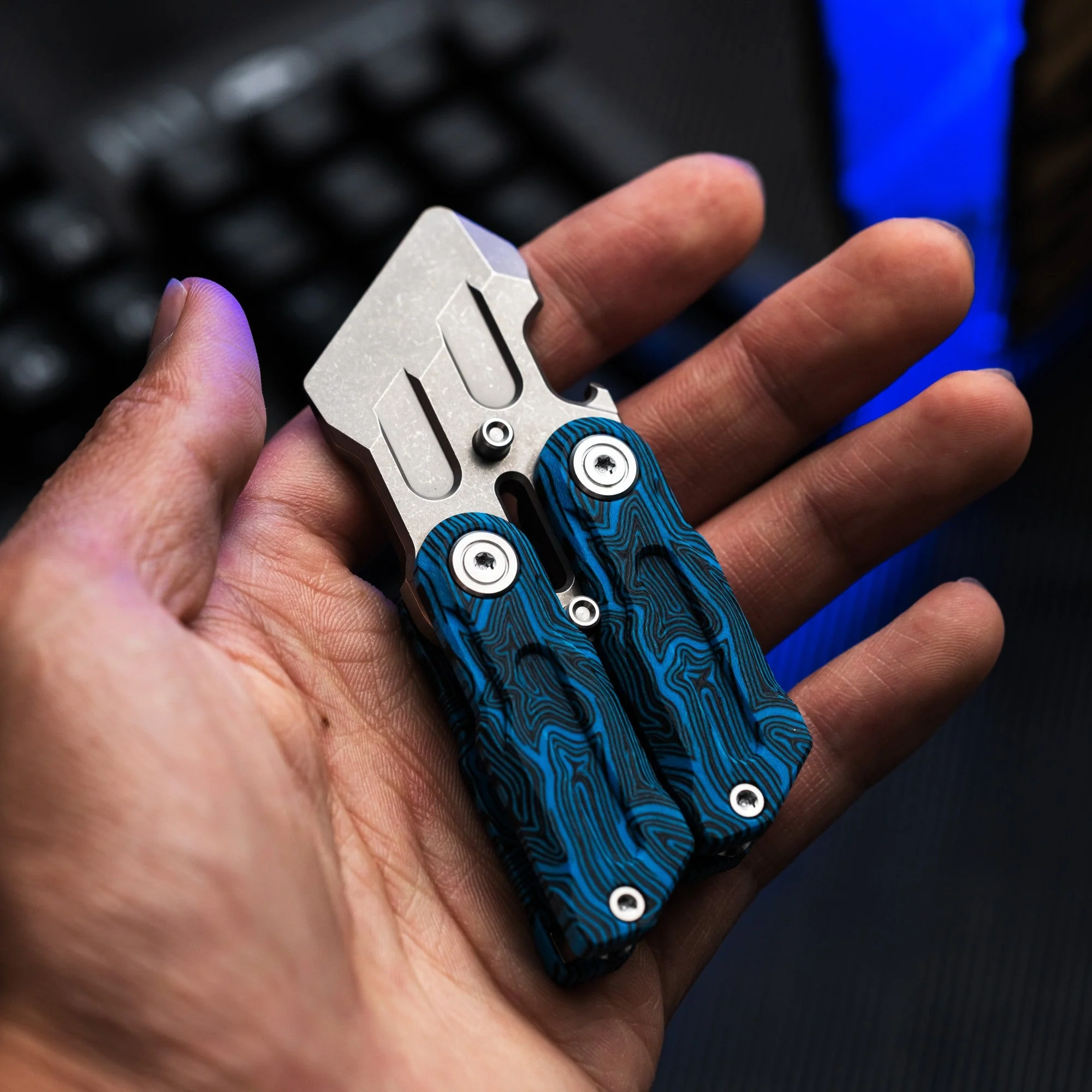 Wanwu COMPACT Gravity Fidget Prybar - Image 24