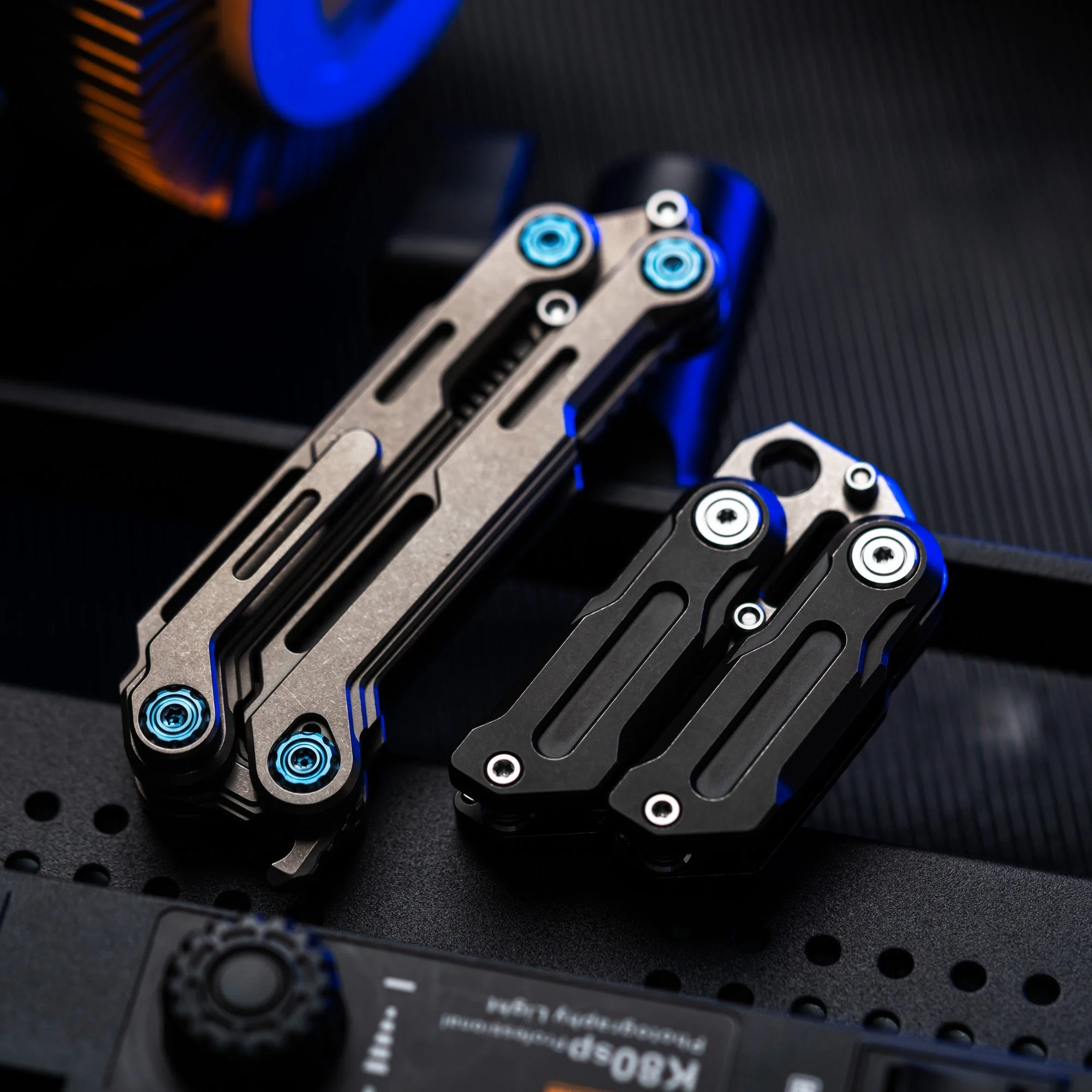 Wanwu COMPACT Gravity Fidget Prybar - Image 32