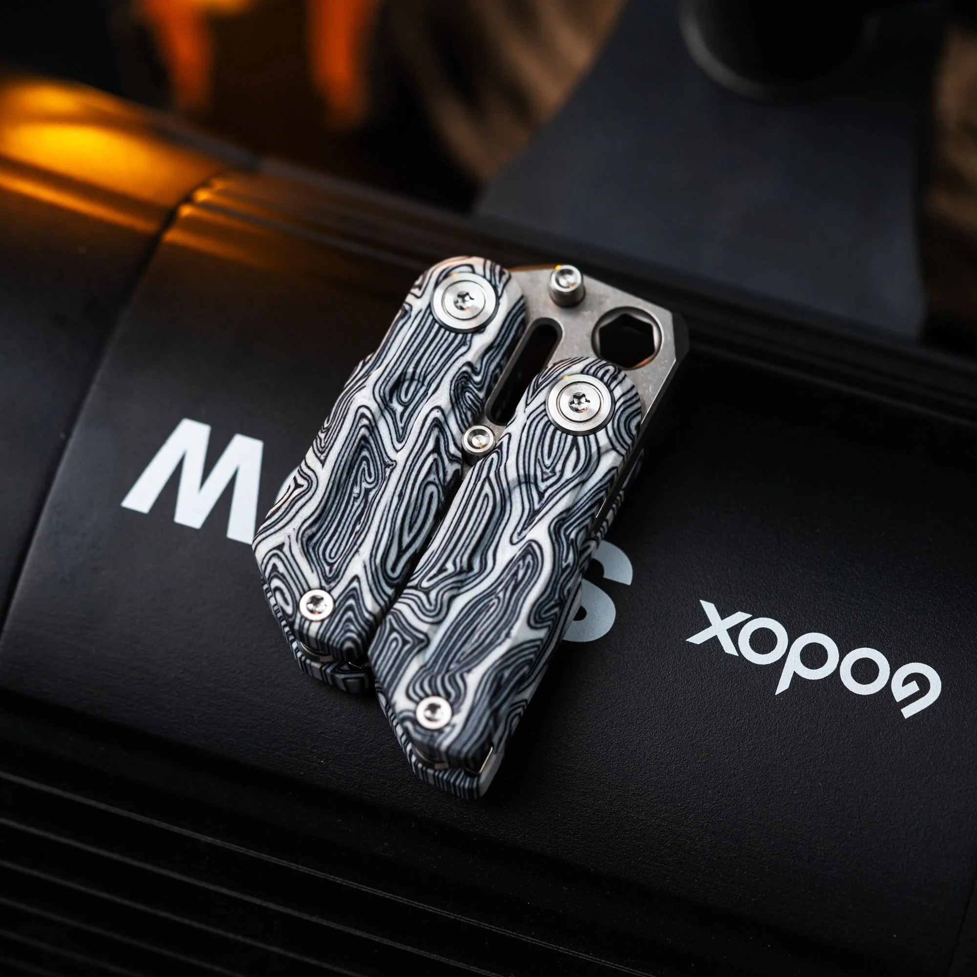 Wanwu COMPACT Gravity Fidget Prybar - Image 37