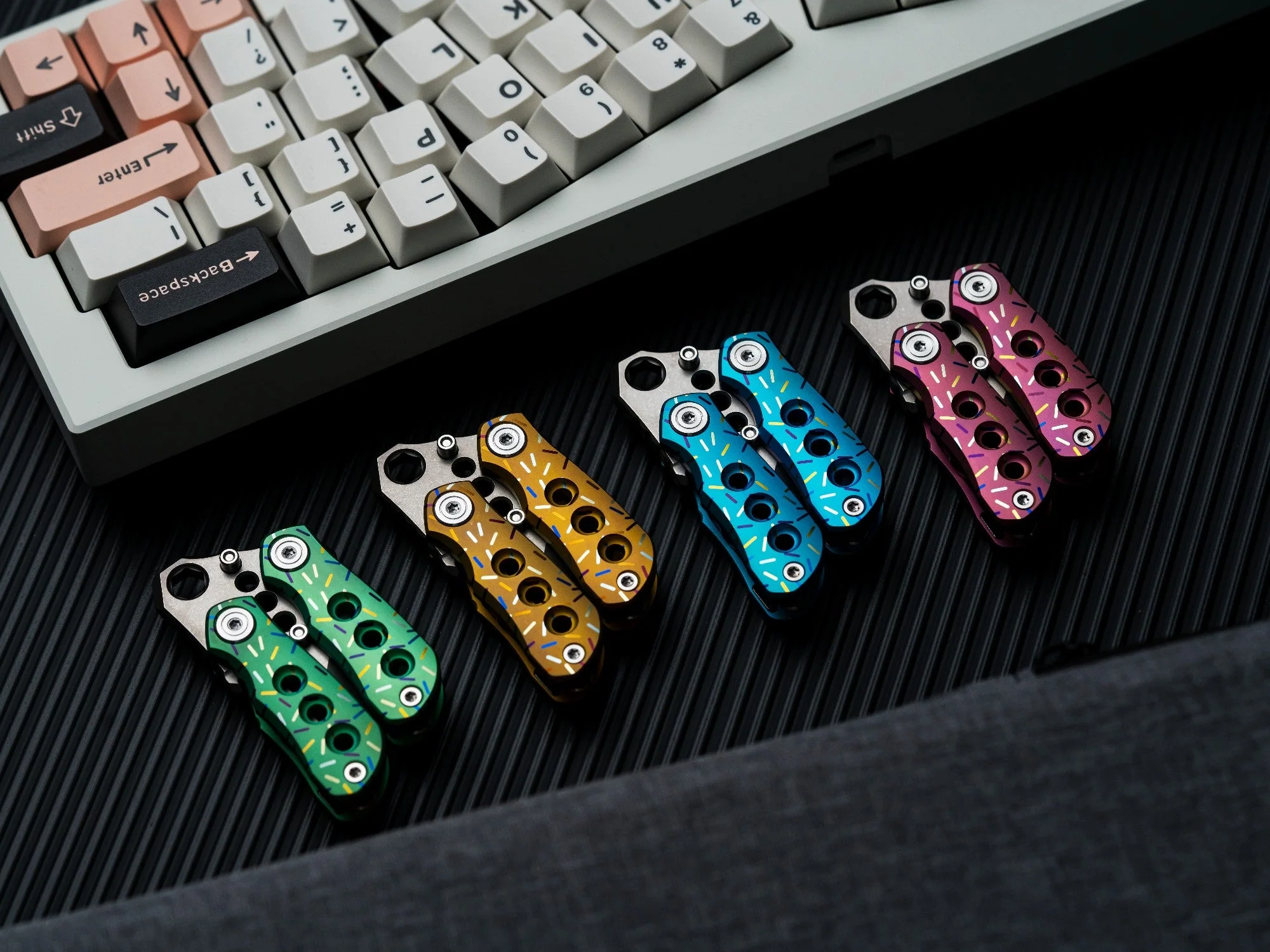 Wanwu V-BLOOD Gravity Fidget Prybar - Image 41